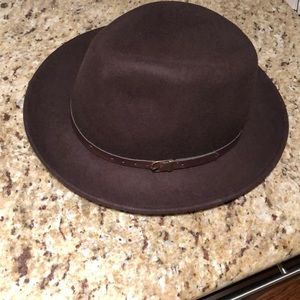 NWT Saks Fifth Avenue Brown Wool Hat